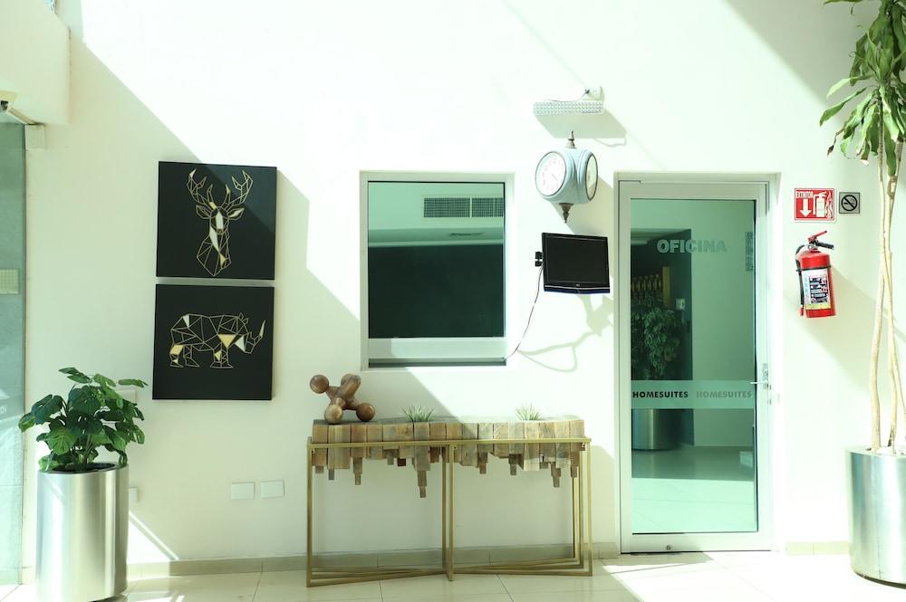 Homesuites Zaragoza คูเลียคัน ภายนอก รูปภาพ