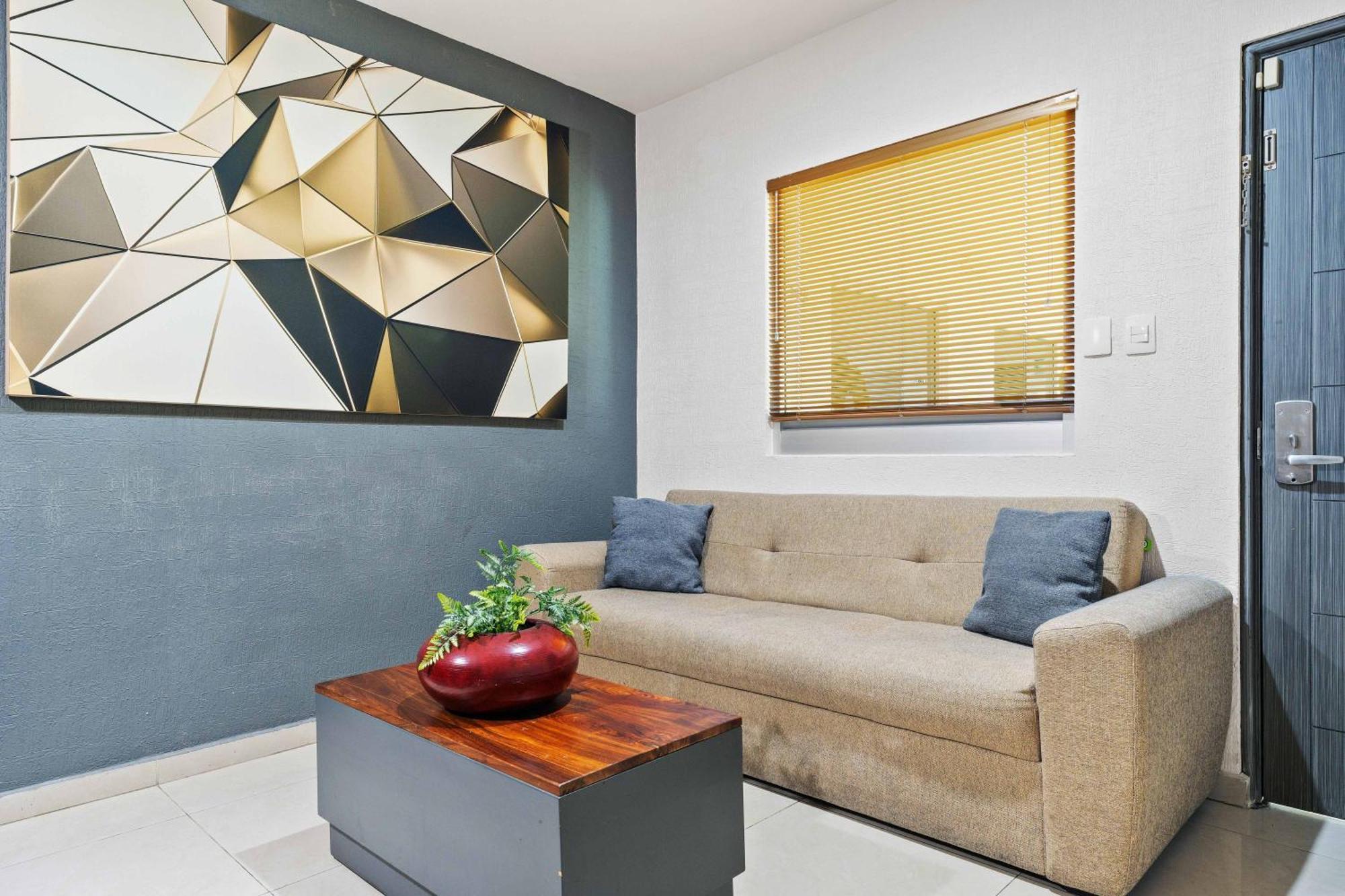 Homesuites Zaragoza คูเลียคัน ภายนอก รูปภาพ